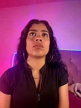 NINA 18 YEARS online show from 10/11/25, 09:27