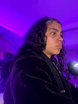 NINA 18 YEARS online show from 11/13/25, 10:35