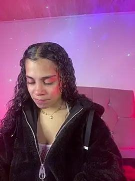 NINA 18 YEARS online show from 12/18/25, 10:57