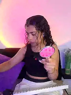 NINA 18 YEARS online show from 01/10/25, 09:10