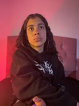 NINA 18 YEARS online show from 09/26/25, 08:38