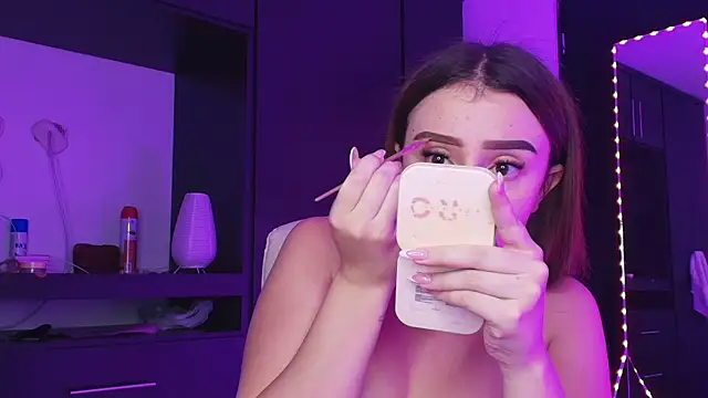 TinaJonnes  online show from 04/05/26, 04:41