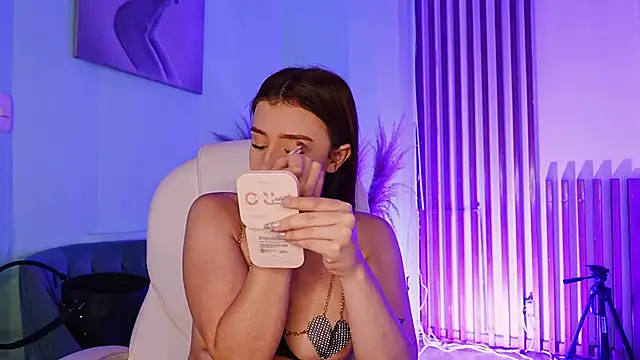 TinaJonnes  online show from 11/29/25, 05:51