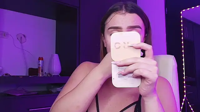 TinaJonnes  online show from 04/19/26, 04:57