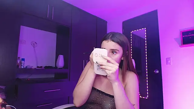 TinaJonnes  online show from 02/26/26, 07:41