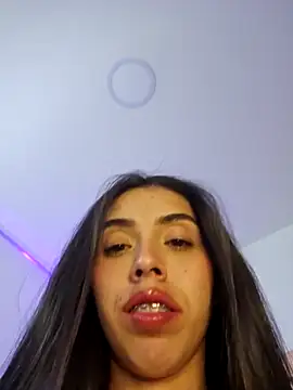 sharondeluxe1 online show from 04/25/26, 04:37