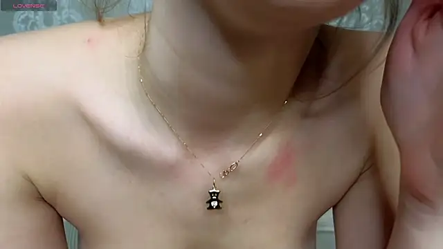 AnneFoxy online show from 03/01/25, 10:24