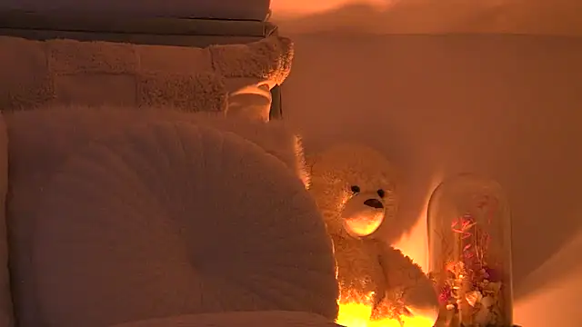 AngeliqueSkye online show from 11/10/25, 04:17