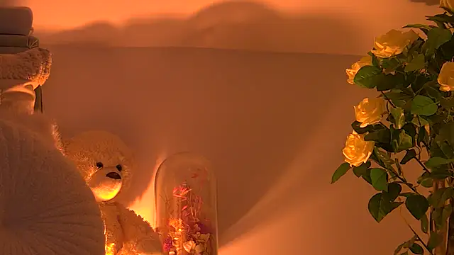 AngeliqueSkye online show from 11/12/25, 04:16