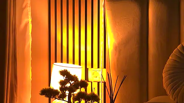 AngeliqueSkye online show from 11/25/25, 04:13