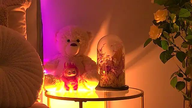 AngeliqueSkye online show from 11/01/25, 03:13