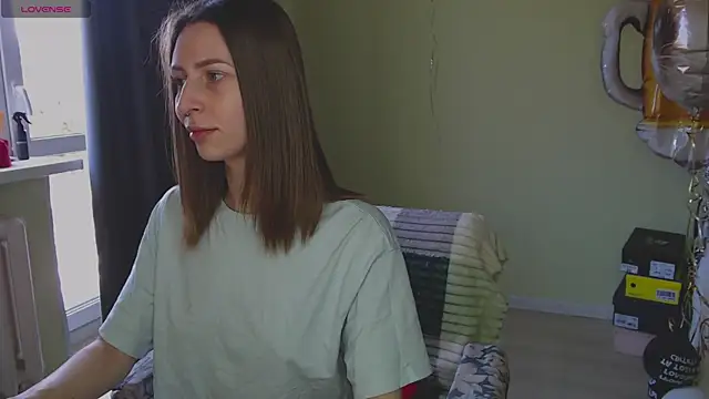 OaklynDobson online show from 09/15/25, 07:20