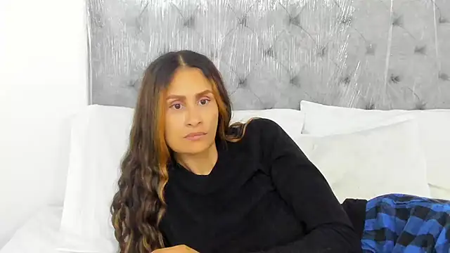 Snapshot of coralcarter1 chatting on 01/22/25, 07:03 coralcarter1 online show from 01/22/25, 07:03