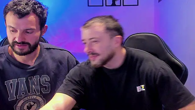 Snapshot of AlexJaz11 chatting on 07/01/26, 09:53 AlexJaz11 online show from 07/01/26, 09:53