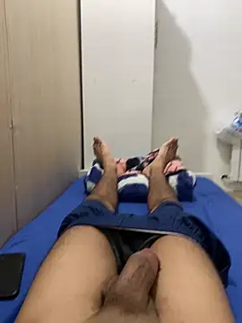 alex-riadh online show from 10/27/25, 10:44