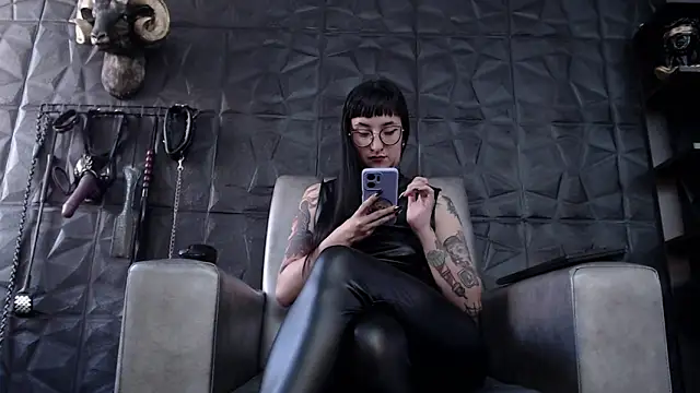 Agata Darkness online show from 02/09/26, 09:13