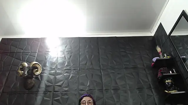 Snapshot of Agata_Darkness chatting on 06/20/26, 11:43 Agata Darkness online show from 06/20/26, 11:43