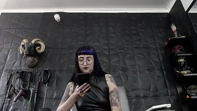 Agata Darkness online show from 05/15/26, 02:37