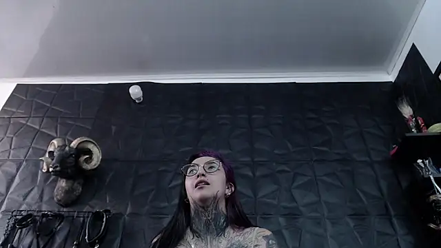 Agata Darkness online show from 03/13/26, 09:53