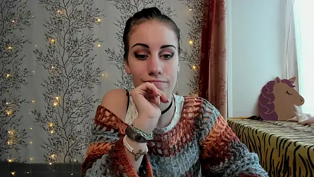 Mary0Lou online show from 01/28/25, 06:05