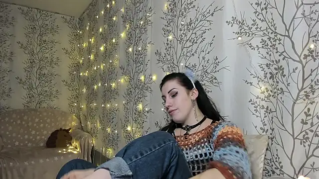 Mary0Lou online show from 12/04/24, 03:26