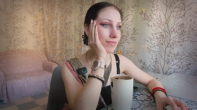 Mary0Lou online show from 05/31/26, 08:09