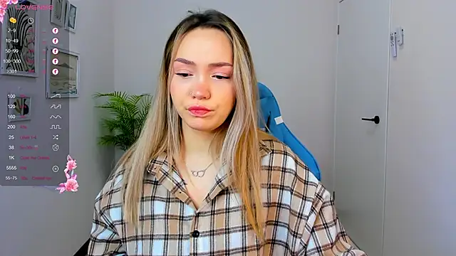 Evia r0se online show from 12/20/24, 02:19