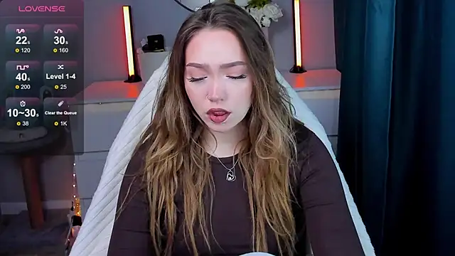 Evia r0se online show from 10/11/25, 08:15