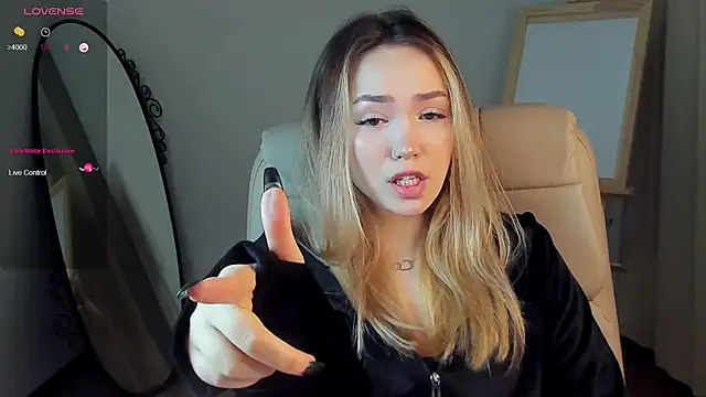 Evia r0se online show from 01/17/25, 08:34