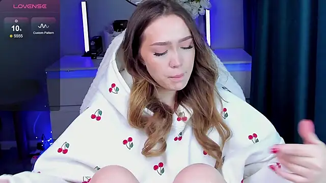 Evia r0se online show from 11/12/25, 09:57