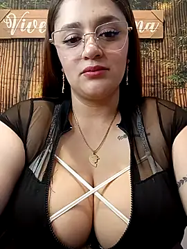hanna-a online show from 07/10/26, 03:56