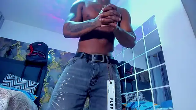 ronnie 7777 online show from 04/13/26, 04:27