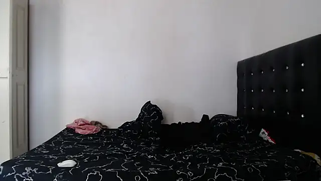 Snapshot of JacksonCooper1 chatting on 06/12/26, 05:32 JacksonCooper1 online show from 06/12/26, 05:32