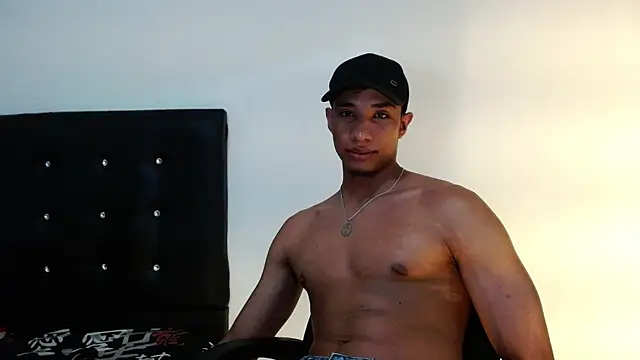 JacksonCooper1 online show from 02/03/25, 04:35