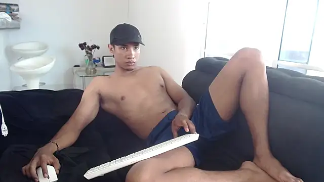 JacksonCooper1 online show from 04/05/26, 04:35