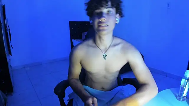 Snapshot of jake_willianss chatting on 09/21/25, 09:53 jake willianss online show from 09/21/25, 09:53