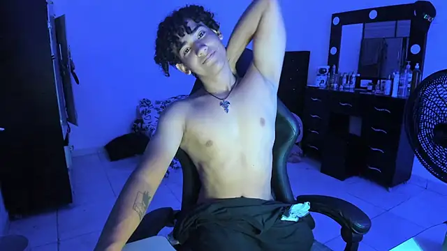 Snapshot of jake_willianss chatting on 10/01/25, 08:57 jake willianss online show from 10/01/25, 08:57