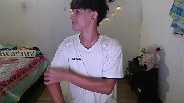 Snapshot of jake_willianss chatting on 12/28/24, 11:05 jake willianss online show from 12/28/24, 11:05