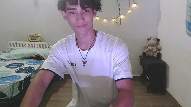 Snapshot of jake_willianss chatting on 12/04/24, 04:37 jake willianss online show from 12/04/24, 04:37