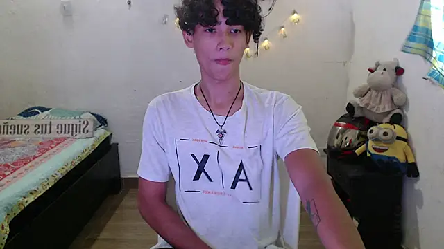 Snapshot of jake_willianss chatting on 12/23/24, 08:14 jake willianss online show from 12/23/24, 08:14