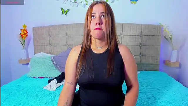 Catherine summer1 online show from 02/13/26, 07:03