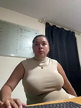 Catherine summer1 online show from 01/13/25, 12:19