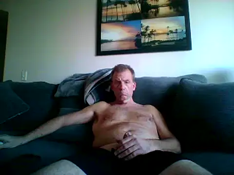 Snapshot of Firedad72FD chatting on 12/04/24, 09:51 Firedad72FD online show from 12/04/24, 09:51