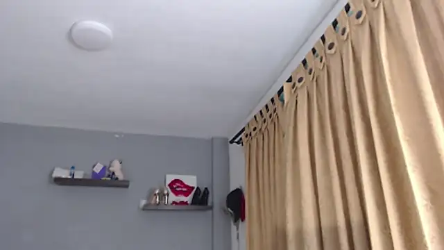 SusanLeroy online show from 02/01/26, 10:24