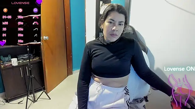 peanut tangerine online show from 11/10/25, 10:59