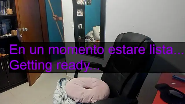 peanut tangerine online show from 03/11/26, 11:10