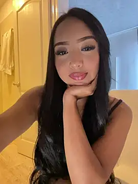 SOPHIACANDY19  online show from 07/23/26, 12:24