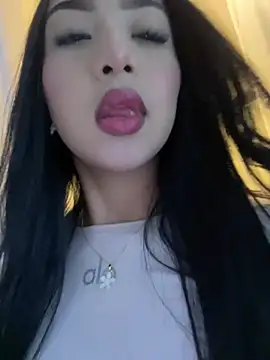 SOPHIACANDY19  online show from 02/21/26, 12:12