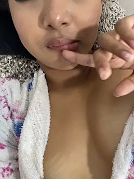 SOPHIACANDY19  online show from 07/11/26, 10:21