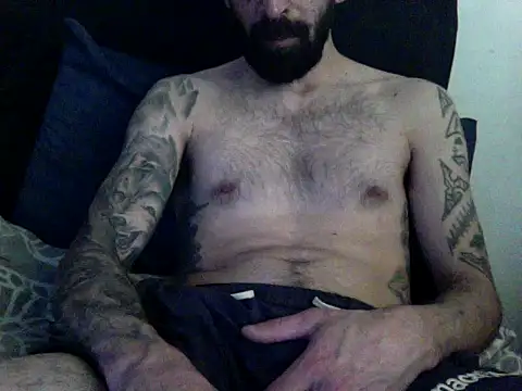 Snapshot of gaita2 chatting on 10/21/25, 07:35 gaita2 online show from 10/21/25, 07:35